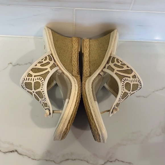 NURTURE Women’s Jenny Wedges. Size 8.5 3”inch heel, Slip on Sandals. - Picture 4 of 7